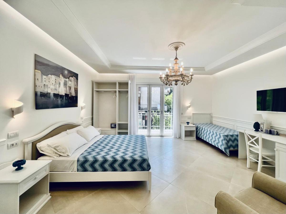 Palazzo Mauro Sorrento Luxury Rooms Exterior photo